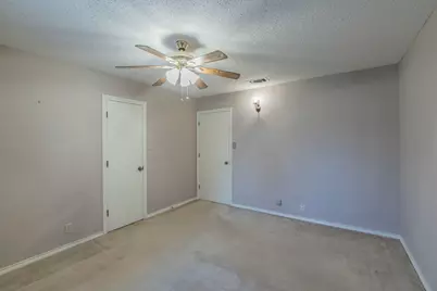 5118 Lake Shore Drive, Waco, TX 76710 - Photo 9