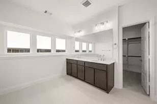 1013 Butterfly, Justin, TX 76247 - Photo 19