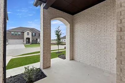 1013 Butterfly, Justin, TX 76247 - Photo 3