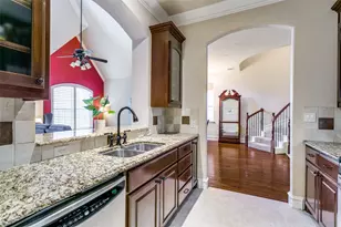 800 Rockingham Dr, Irving, TX 75063 - Photo 21