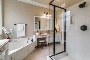 800 Rockingham Dr, Irving, TX 75063 - Photo 25