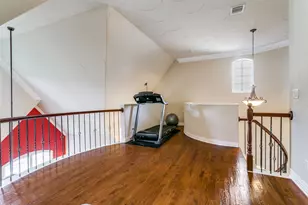 800 Rockingham Dr, Irving, TX 75063 - Photo 31