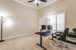 800 Rockingham Dr, Irving, TX 75063 - Photo 7