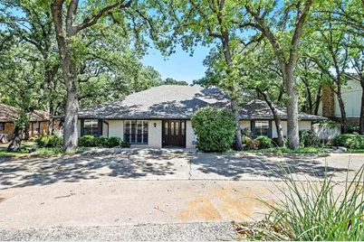 2201 Adams Drive, Arlington, TX 76011 - Photo 1