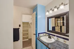 2201 Adams Dr, Arlington, TX 76011 - Photo 23