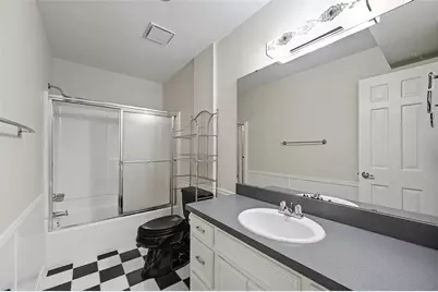 2201 Adams Drive, Arlington, TX 76011 - Photo 37