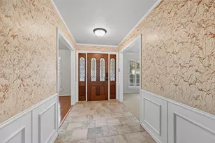 2201 Adams Dr, Arlington, TX 76011 - Photo 11