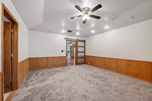 2201 Adams Dr, Arlington, TX 76011 - Photo 31