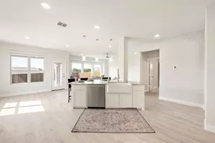 129 Kingfisher Ln, Aledo, TX 76008 - Photo 11
