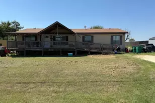 1627 Wildhorse Ln, Stephenville, TX 76401 - Photo 1