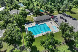 8511 Westover Ct, Granbury, TX 76049 - Photo 5