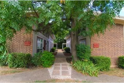 2714 McCart Avenue, Fort Worth, TX 76110 - Photo 1