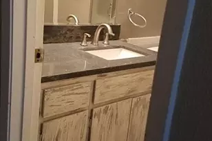 2714 McCart Ave, Fort Worth, TX 76110 - Photo 11