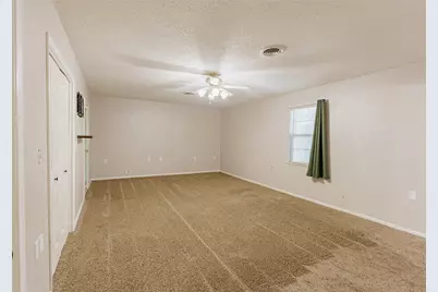 1103 Miller Street, Bowie, TX 76230 - Photo 19