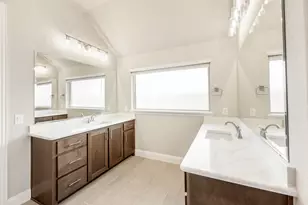 1004 Stonehaven Dr, Justin, TX 76247 - Photo 23