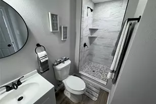 6011 E Grand Ave, Dallas, TX 75223 - Photo 13