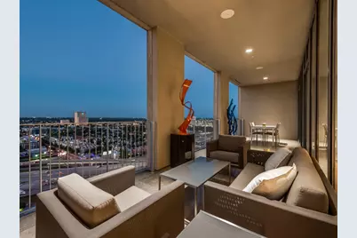1717 Arts Plaza #1804, Dallas, TX 75201 - Photo 1