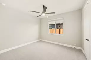 1006 Stonehaven Dr, Justin, TX 76247 - Photo 25