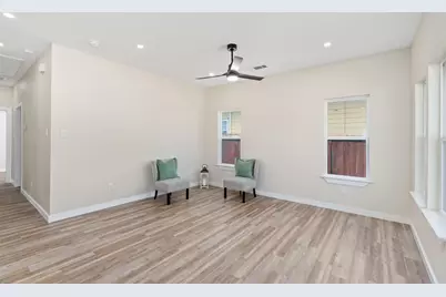 1124 E Annie Street, Fort Worth, TX 76104 - Photo 5