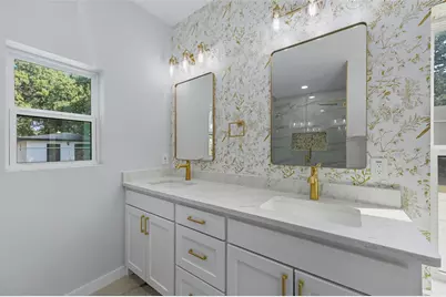 528 Schieme Street, River Oaks, TX 76114 - Photo 17