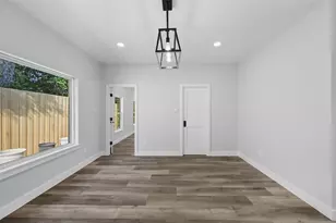 528 Schieme St, River Oaks, TX 76114 - Photo 21