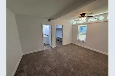 2608 Roseland Street, Fort Worth, TX 76103 - Photo 5