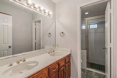 3407 Forestshire Court, Arlington, TX 76001 - Photo 23