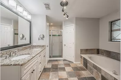 3407 Forestshire Court, Arlington, TX 76001 - Photo 27