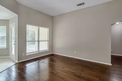 111 Jennings Drive, Waxahachie, TX 75165 - Photo 7