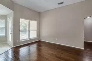 111 Jennings Dr, Waxahachie, TX 75165 - Photo 7