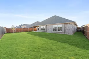 1024 Silver Sage Dr, Justin, TX 76247 - Photo 33