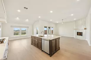 1024 Silver Sage Dr, Justin, TX 76247 - Photo 21