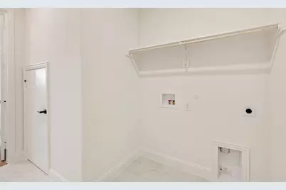 1001 Sedona Trail, Justin, TX 76247 - Photo 9