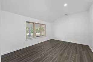 5000 Highpoint Pkwy, Burleson, TX 76028 - Photo 23