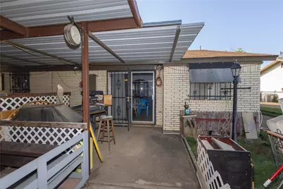 809 Lomo Street, Fort Worth, TX 76110 - Photo 5