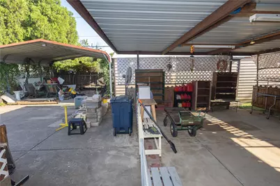 809 Lomo Street, Fort Worth, TX 76110 - Photo 7