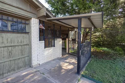 809 Lomo Street, Fort Worth, TX 76110 - Photo 1