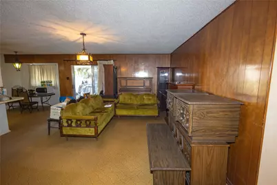 809 Lomo Street, Fort Worth, TX 76110 - Photo 13
