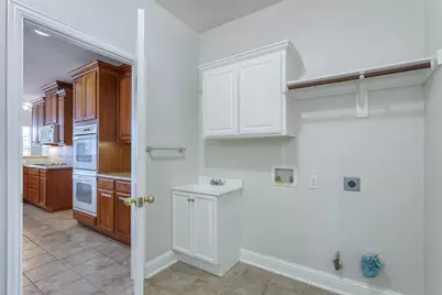 1305 Canyon Creek Drive, McKinney, TX 75072 - Photo 15