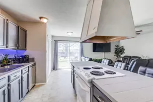 2308 Foxglen Ct, Fort Worth, TX 76131 - Photo 11