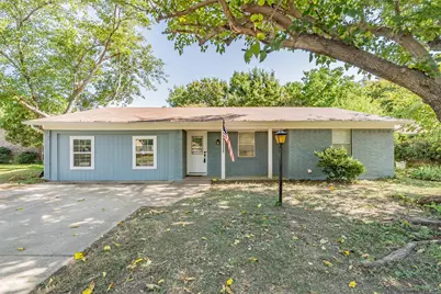 756 NW Wood Street, Burleson, TX 76028 - Photo 1