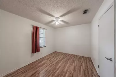 756 NW Wood Street, Burleson, TX 76028 - Photo 27