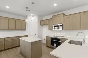 1704 Mdw Crst Dr, Aubrey, TX 76227 - Photo 7