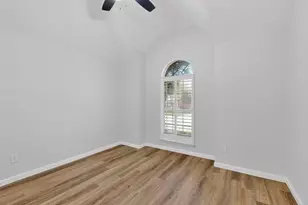 8420 Grand View Dr, North Richland Hills, TX 76182 - Photo 27