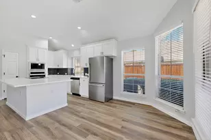 8420 Grand View Dr, North Richland Hills, TX 76182 - Photo 17