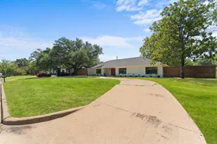 356 Willow Wood St, Murphy, TX 75094 - Photo 1