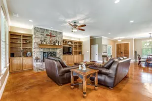 643 County Rd 2255, Telephone, TX 75488 - Photo 7