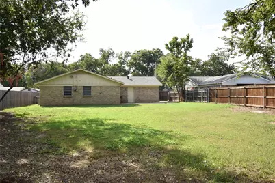 1348 Norwood Drive, Hurst, TX 76053 - Photo 7