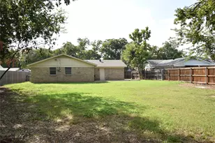 1348 Norwood Dr, Hurst, TX 76053 - Photo 7