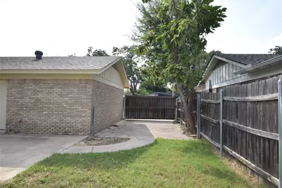 1348 Norwood Drive, Hurst, TX 76053 - Photo 9